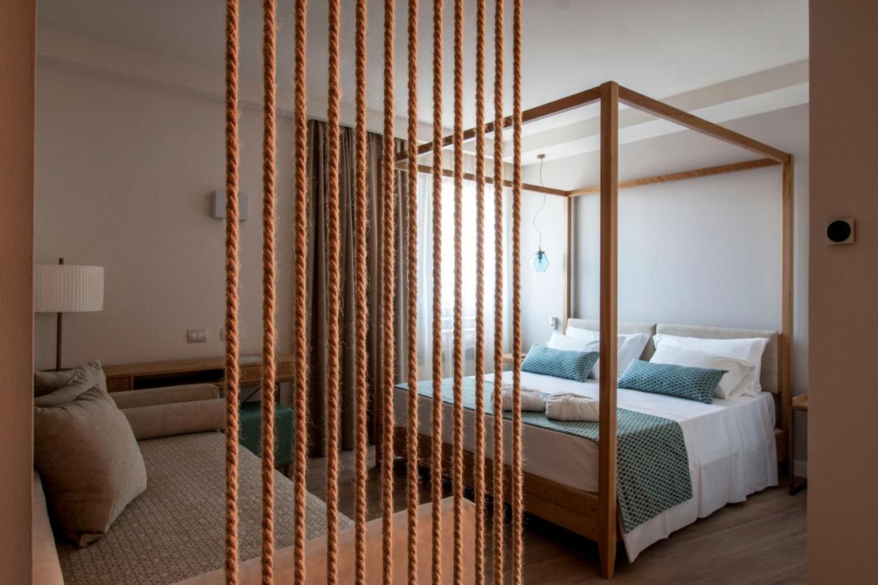 Aqua Boutique Hotel Кастильоне-делла-Пеская Экстерьер фото