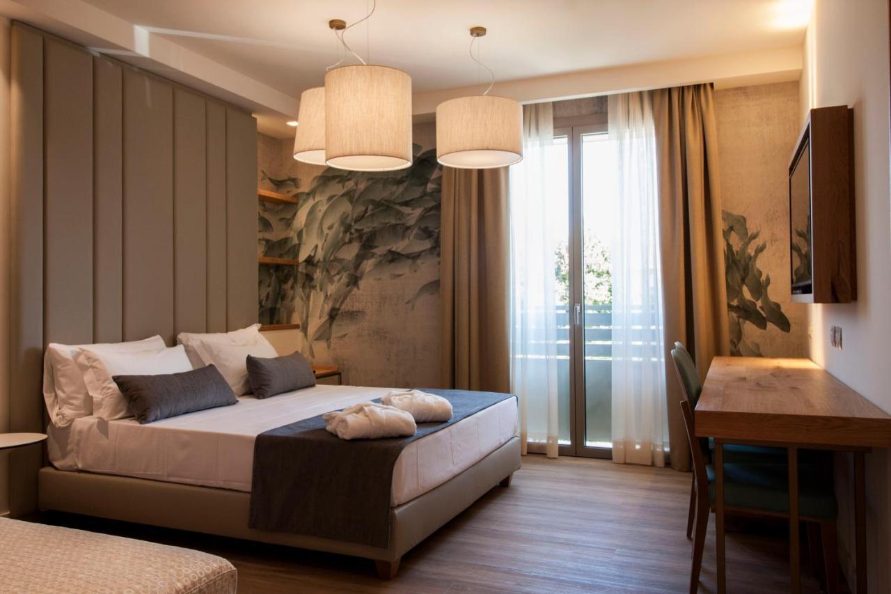 Aqua Boutique Hotel Кастильоне-делла-Пеская Экстерьер фото
